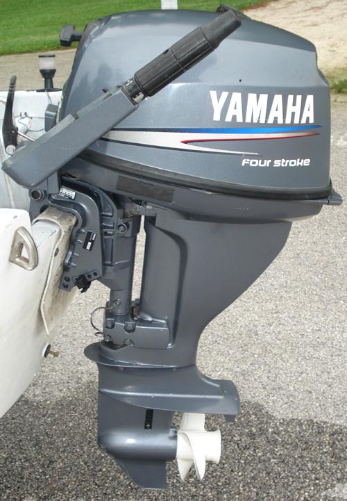 Лодочный мотор ямаха купить цена. Лодочный мотор Ямаха 9.9. Ямаха f15cmhs. Мотор Лодочный Yamaha 15. Ямаха 500 Лодочный мотор.
